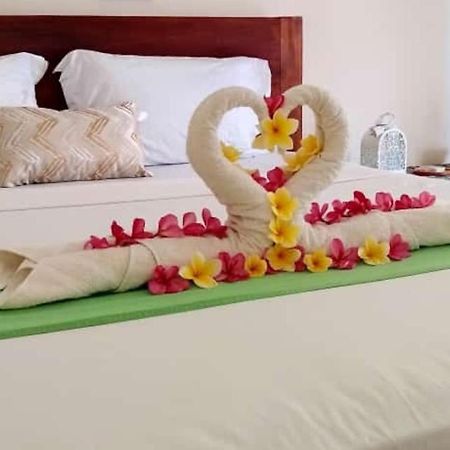 Pineapple Guest House Гили-Эйр Экстерьер фото