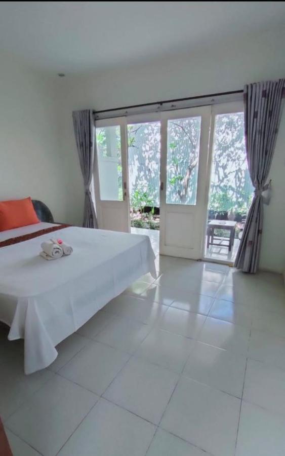 Pineapple Guest House Гили-Эйр Экстерьер фото
