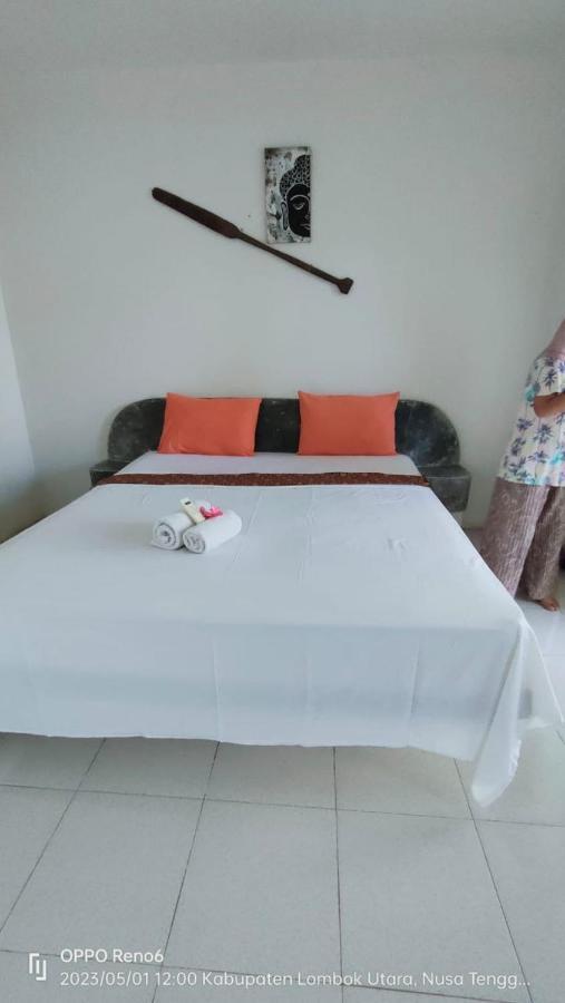 Pineapple Guest House Гили-Эйр Экстерьер фото