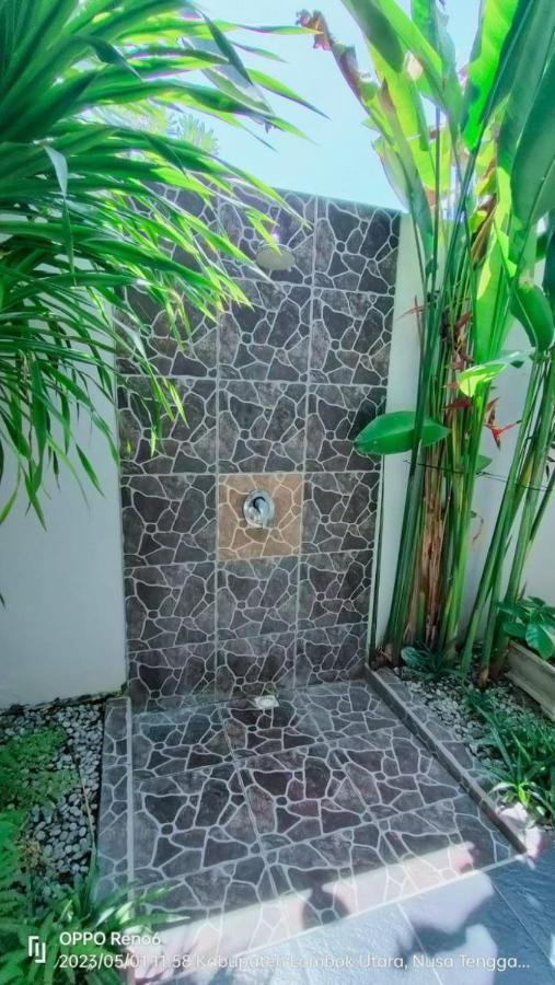 Pineapple Guest House Гили-Эйр Экстерьер фото