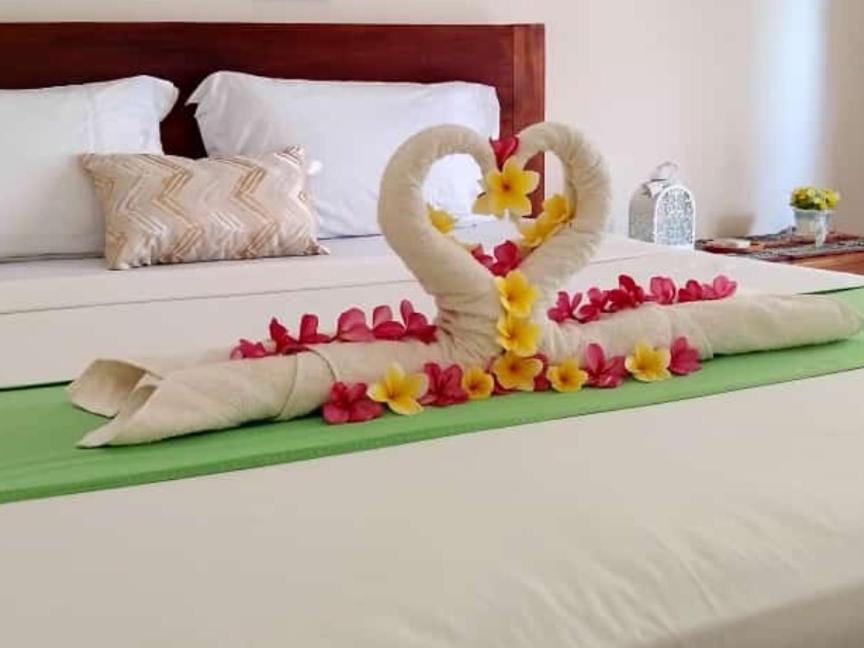Pineapple Guest House Гили-Эйр Экстерьер фото